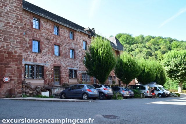 balade dans les rues de Villecomtal