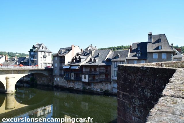 L'ancienne tannerie vue depuis le pont Vieux