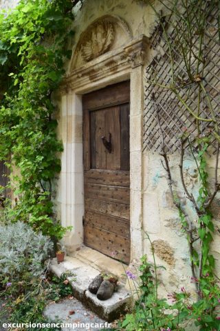 Porte d'entrée à Carennac