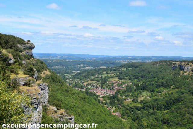 l'une des superbes vues depuis le sentier menant au château des Anglais