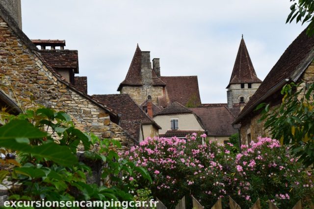 vue dans les rues de Carennac