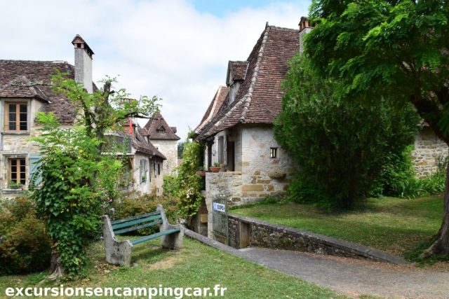 lieu de repos à Carennac