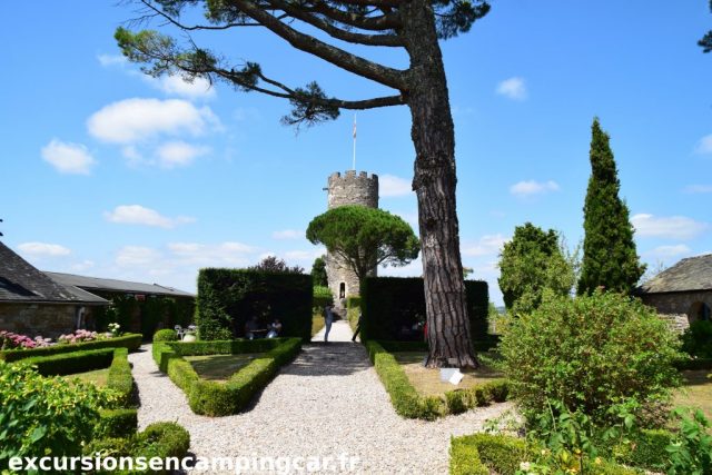 Jardin à la française du château de Turenne