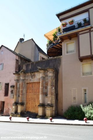 Le portail du couvent des Ursulines